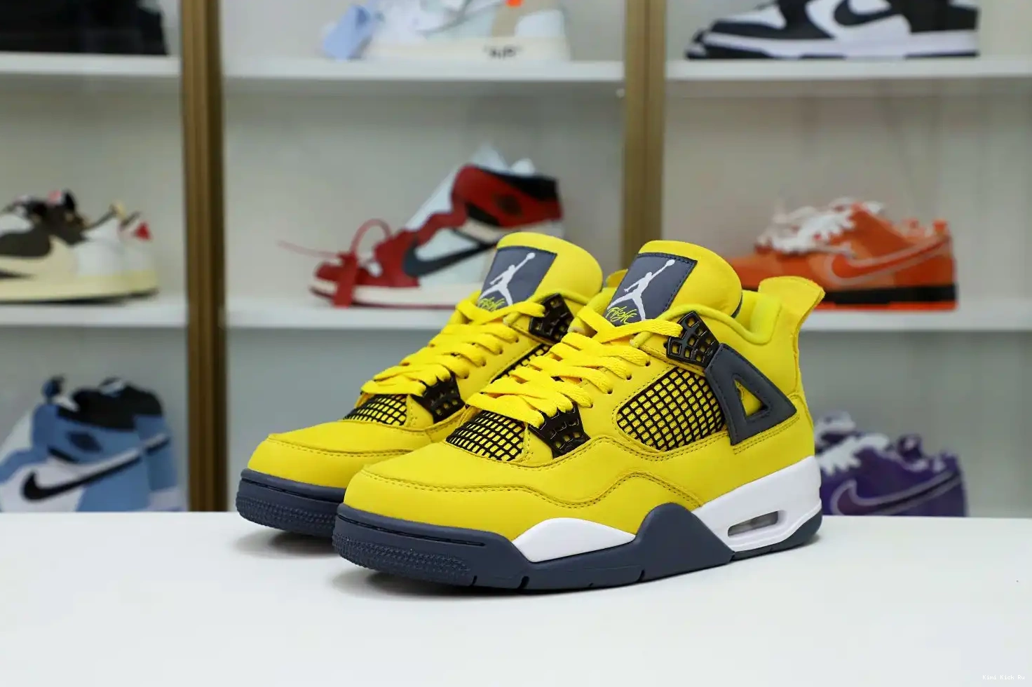 Kimikick 2021 AIR 'LIGHTNING' JORDAN JORDAN RETRO 4 AIR 0806